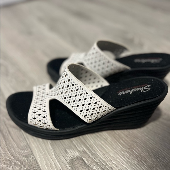 Skechers wedge sandals - Picture 4 of 4